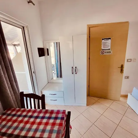 Sarti Apartmán