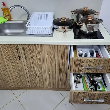 Sarti شقة